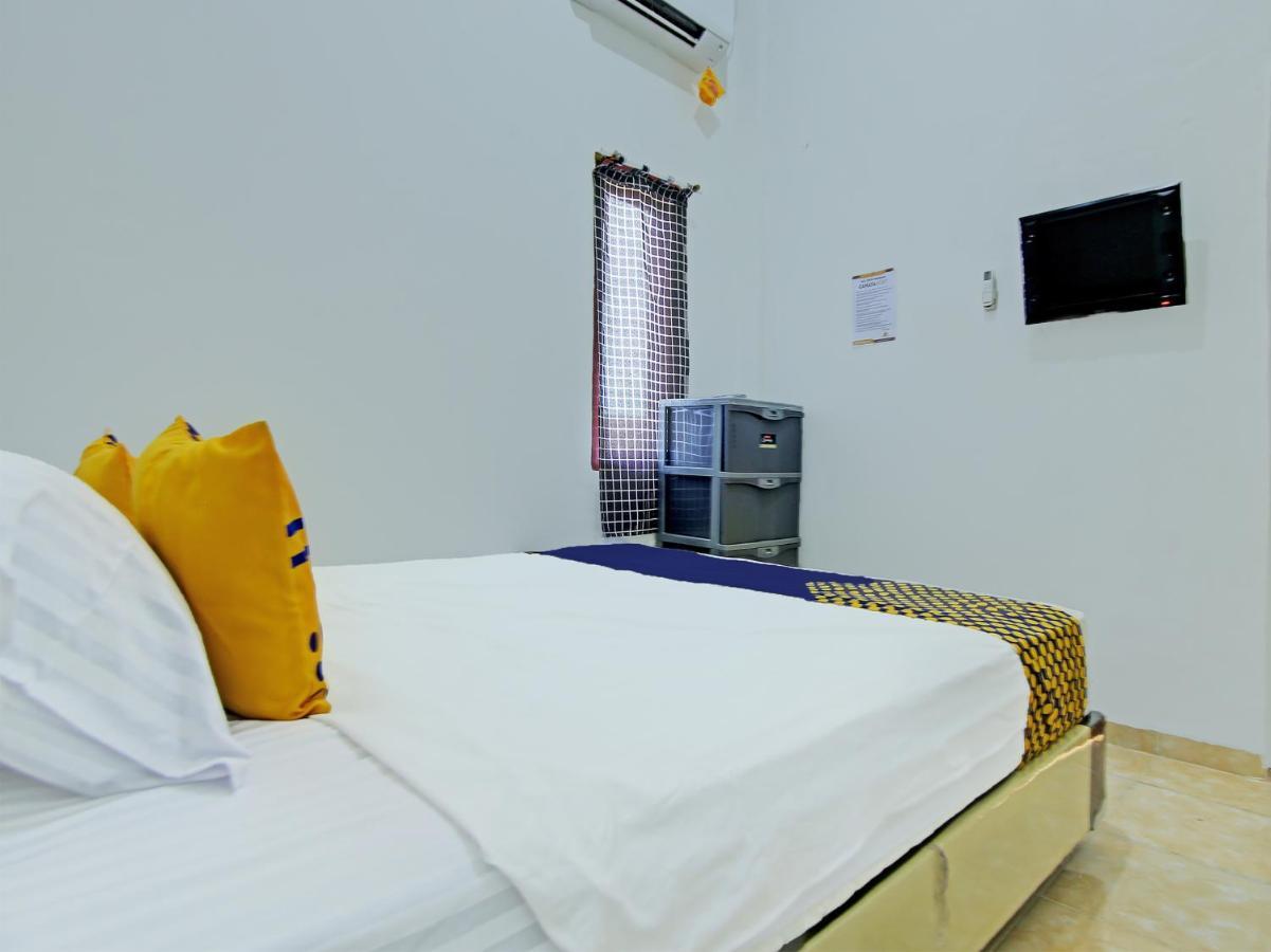 Hotel Spot On 92141 Cahaya Syariah Palembang